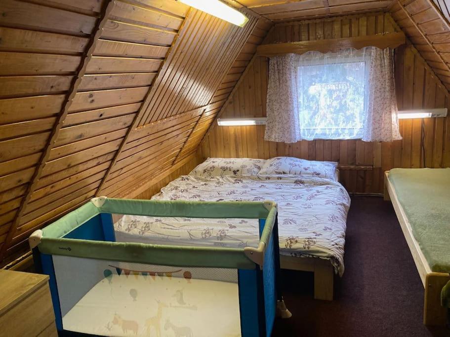 Utulna Chaloupka Na Valassku Valasska Bystrice Exterior photo